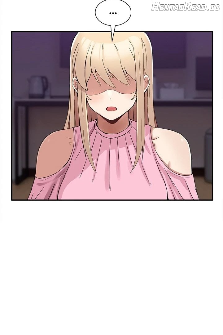 No Men Allowed Chapter 4 - page 23